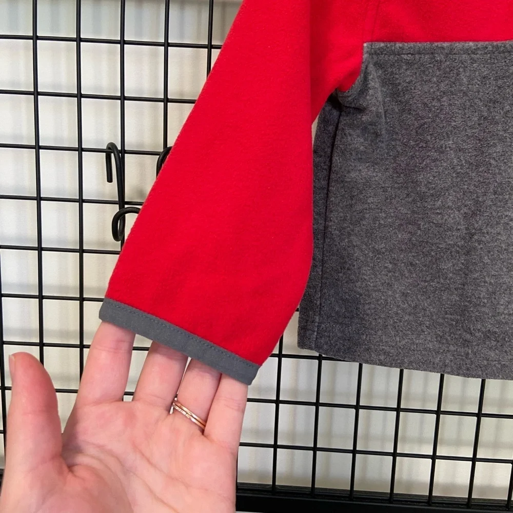 NWOT‎ | Oshkosh B’gosh boy’s fleece jacket — 18 months